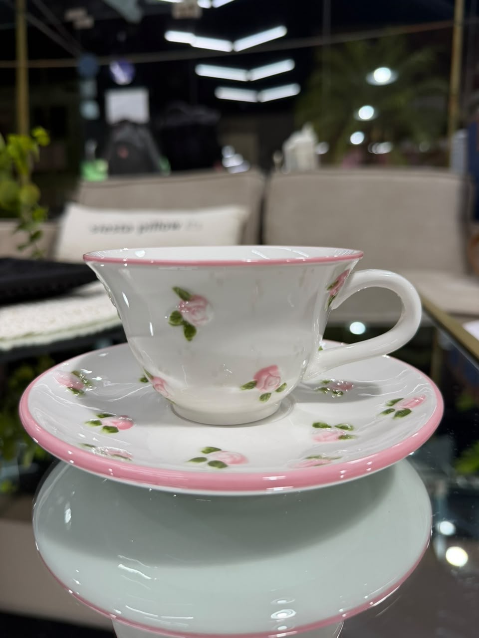 Taza +plato diseño rosas